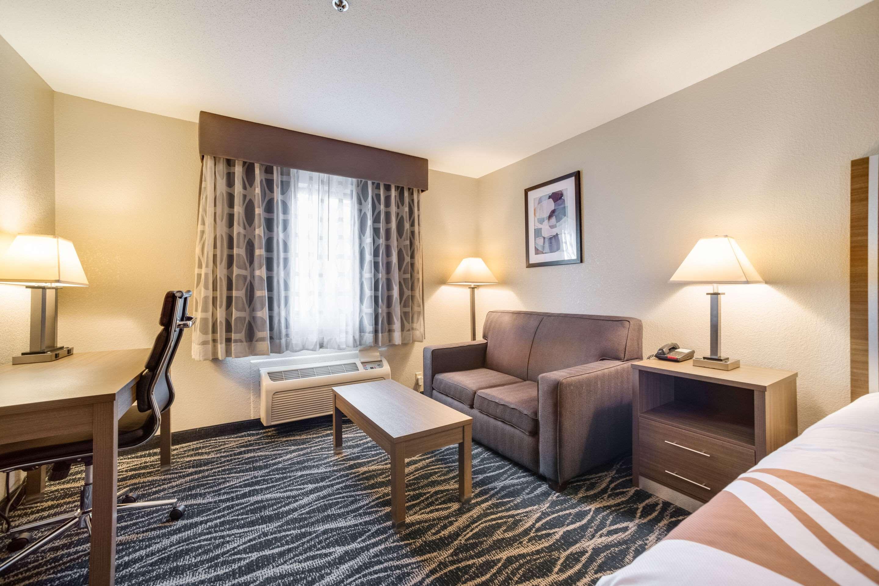 Quality Inn Эфингем Экстерьер фото