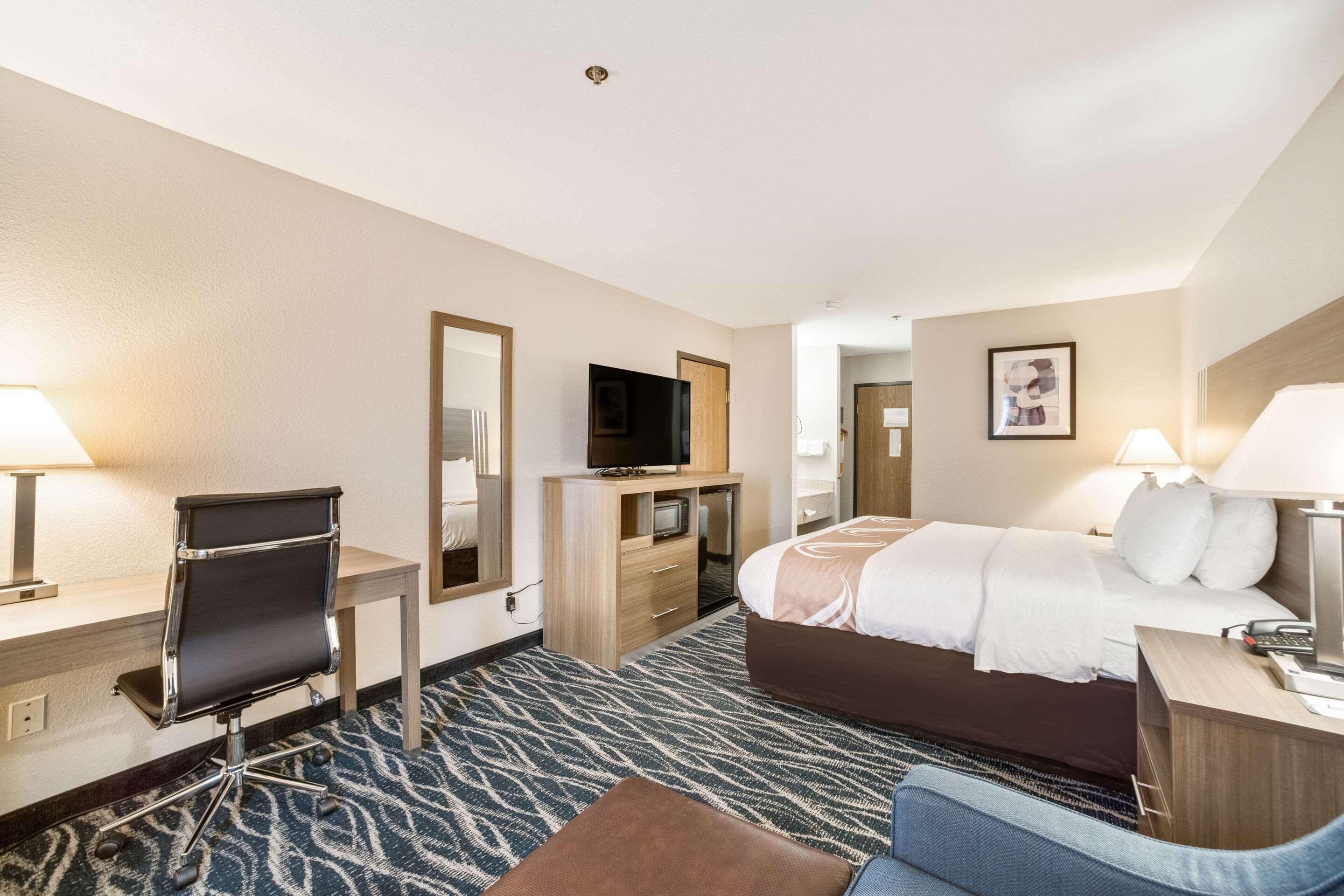 Quality Inn Эфингем Экстерьер фото